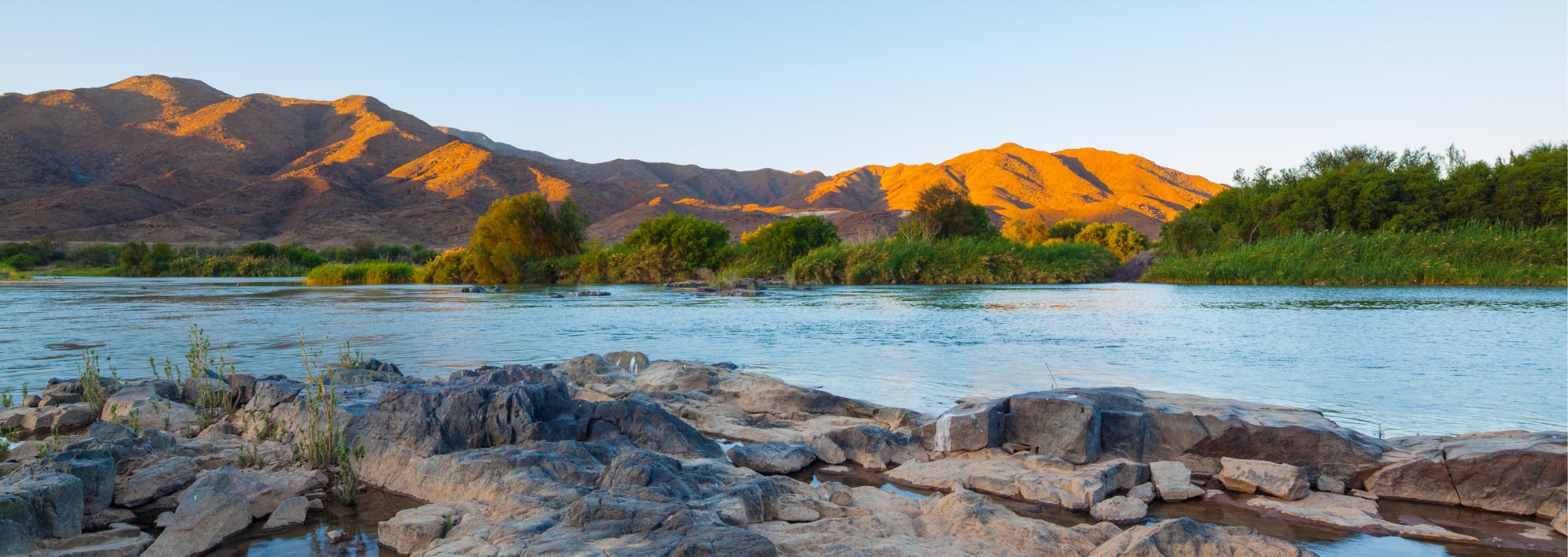 Orange River - Der Fluss und die atemberaubende Landschaft als natürliche Grenze zwischen Südafrika und Namibia